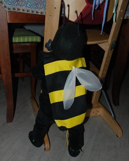 Idee di carnevale: il costume da ape per neonati · Pane, Amore e Creatività